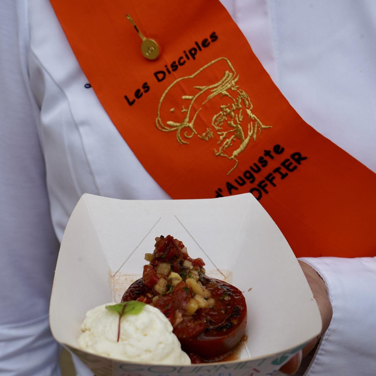 Les 13 et 14 septembre 2025, participation des apprentis de la Licence MACAT au Festival de la Tomate 2025 et remise de l’écharpe Escoffier de notre promotion sortante…