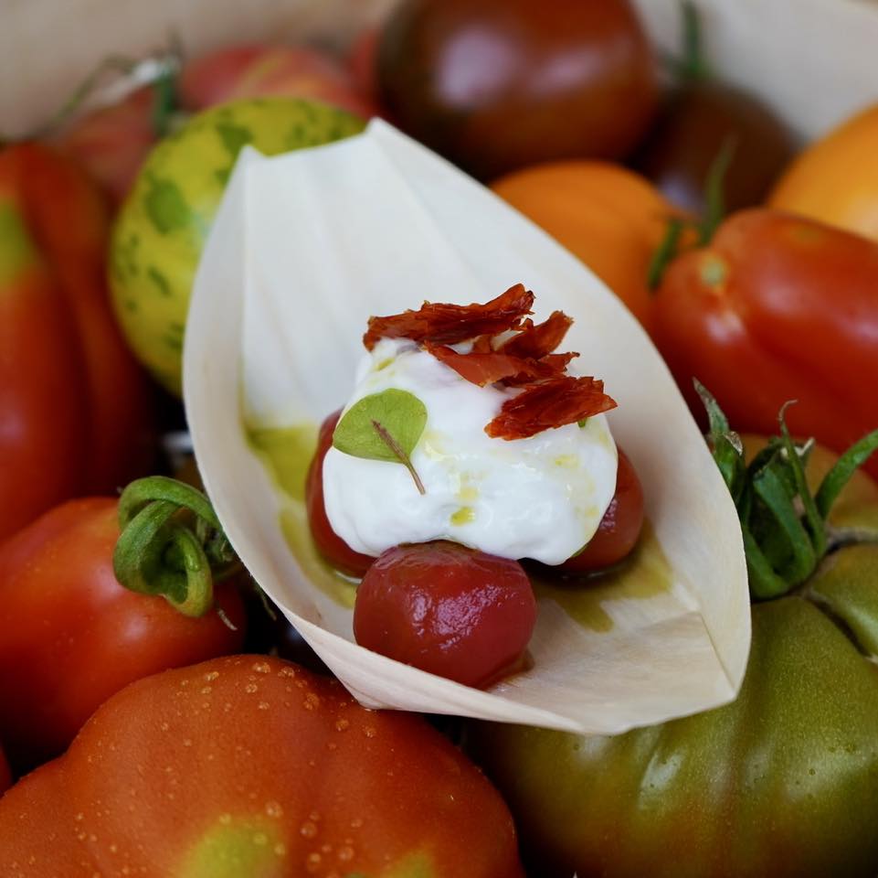Les 13 et 14 septembre 2025, participation des apprentis de la Licence MACAT au Festival de la Tomate 2025 et remise de l’écharpe Escoffier de notre promotion sortante…