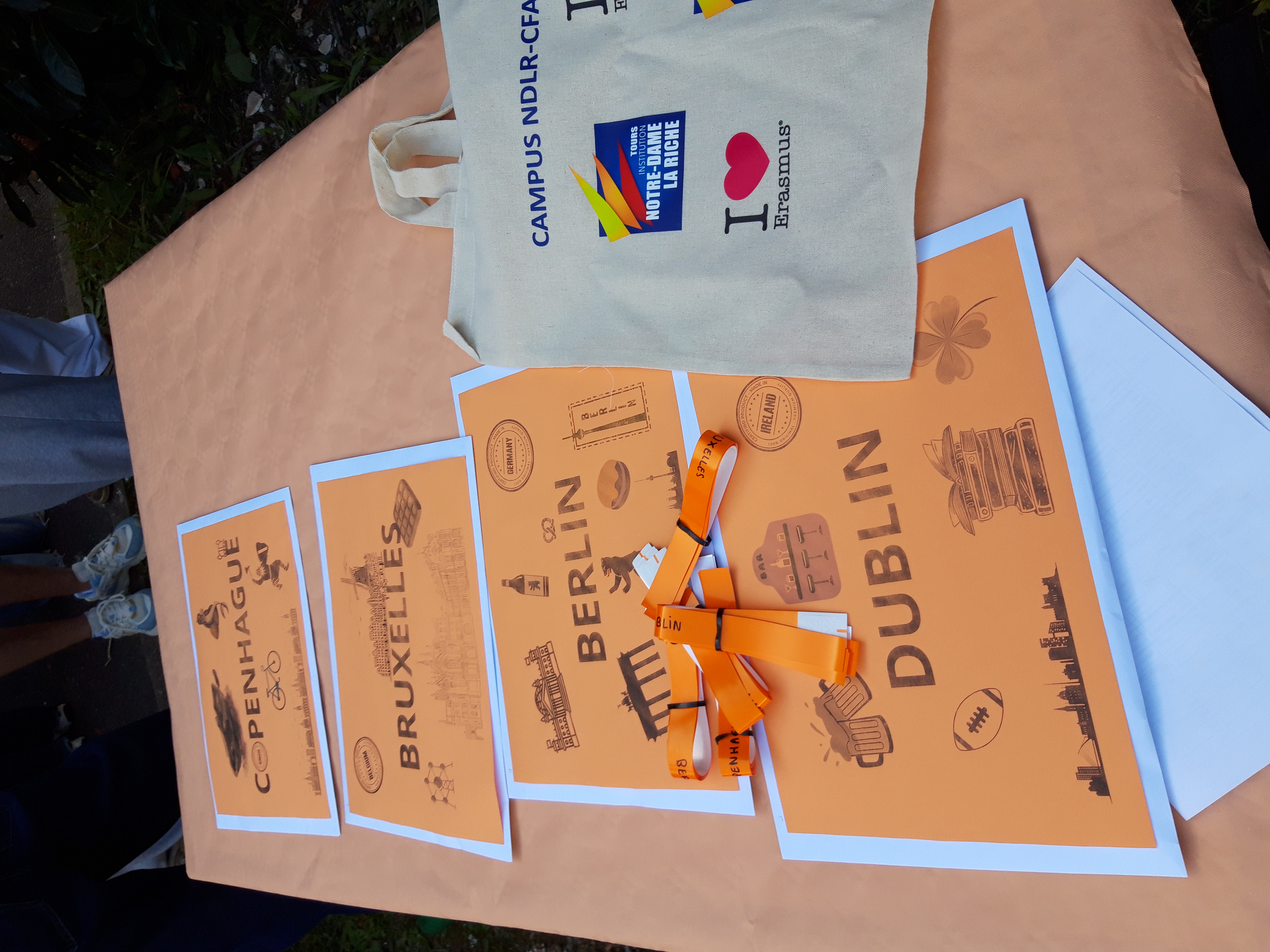 Le 7 octobre 2025, les étudiants et alternants du campus sup’ NDLR/CFA ISCB ont participé à un rallye pédestre dans la ville de Tours…