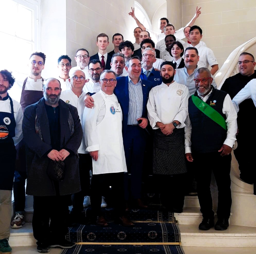 Au mois de février dernier, les alternants de la Licence MACAT ont passé une journée au Château d’Artigny pour participer à un événement autour de la truffe…