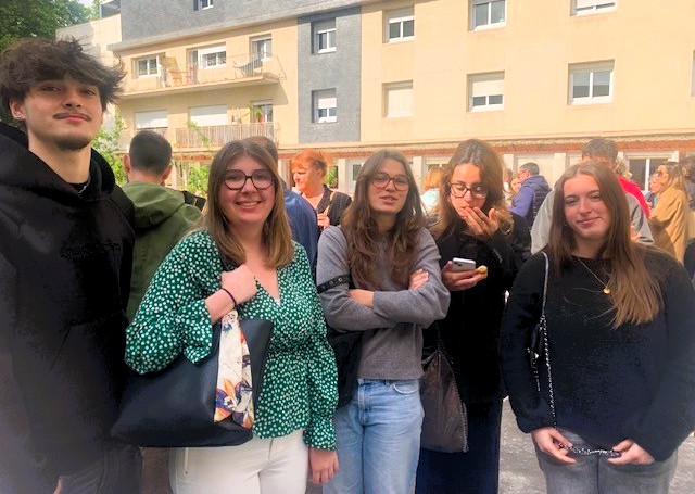 Le 22 mai, les alternants de première année du BTS Management Commercial Opérationnel ont assisté à la conférence « Jusqu’ici je vais bien »
