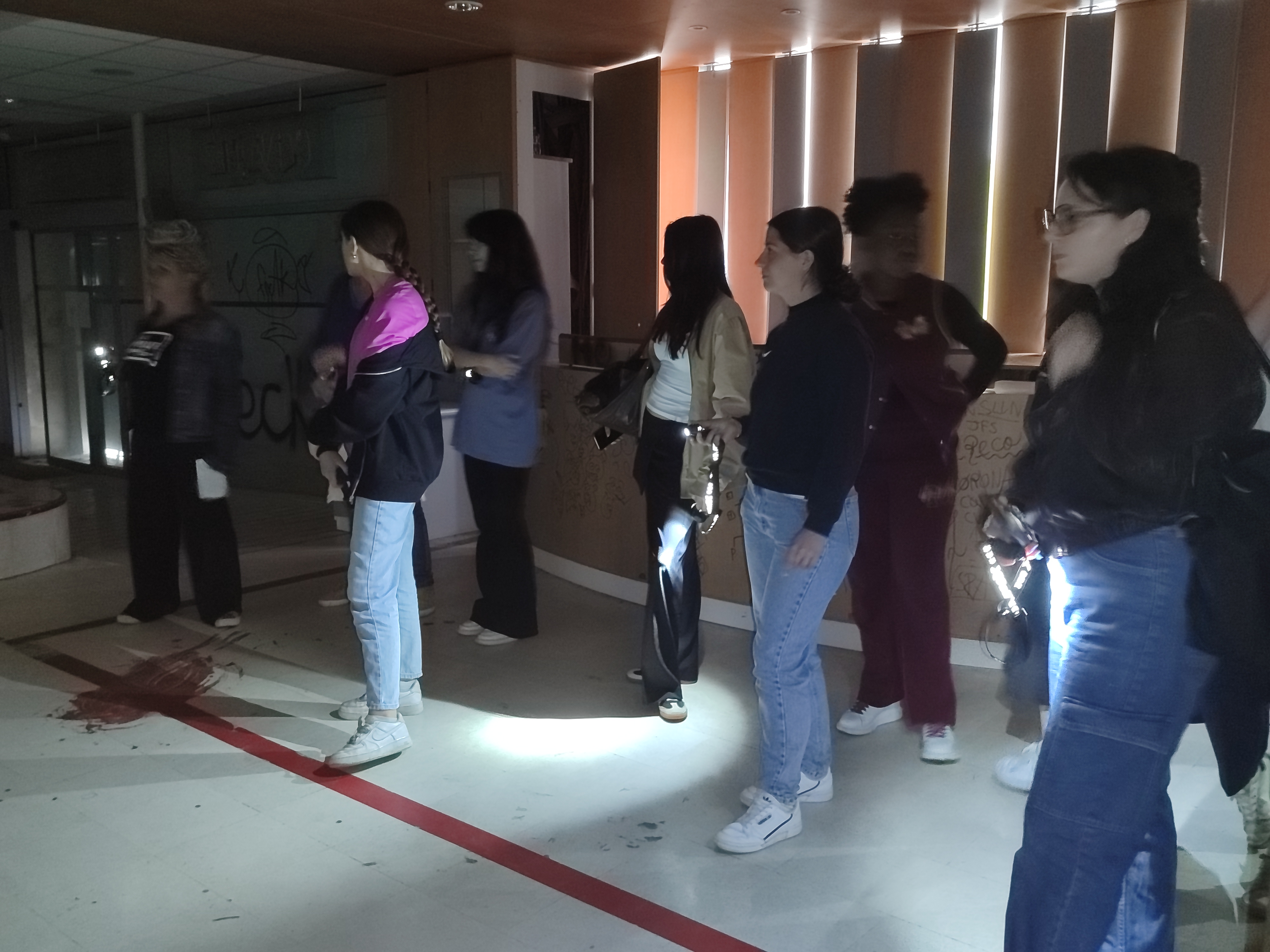 Visite de la «Les BTS communication 1ère année à la Clinique du Street Art à Tours…